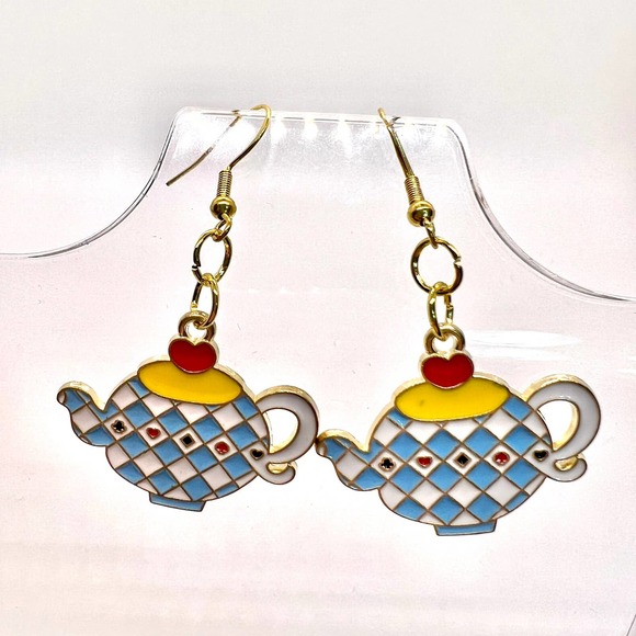 Tea Pot Earrings - Alice In Wonderland - Disney Inspired - Tea Kettle Earrings - Picture 1 of 8